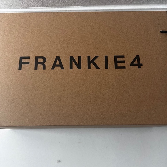 FRANKIE 4 Malone Bone/Black Weave NIB 9.5 MSRP $188 - Picture 10 of 10